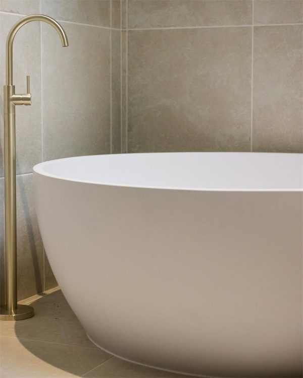 Nero Mecca Freestanding Bath Mixer Brushed Gold (NR210903A01BG)