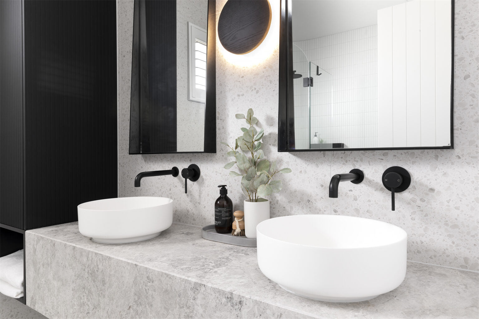 Nero Dolce Basin/Bath Spout Only 215mm Matte Black (NR250803200MB)