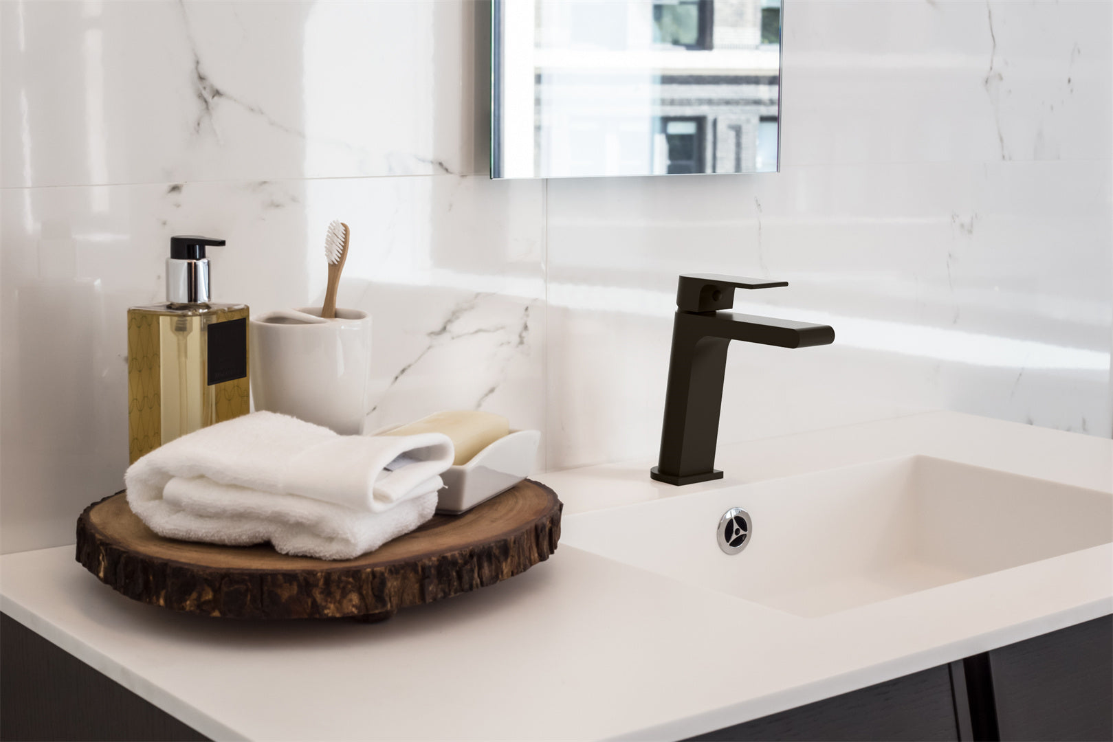 Nero Bianca Basin Mixer Matte Black (NR321501MB)